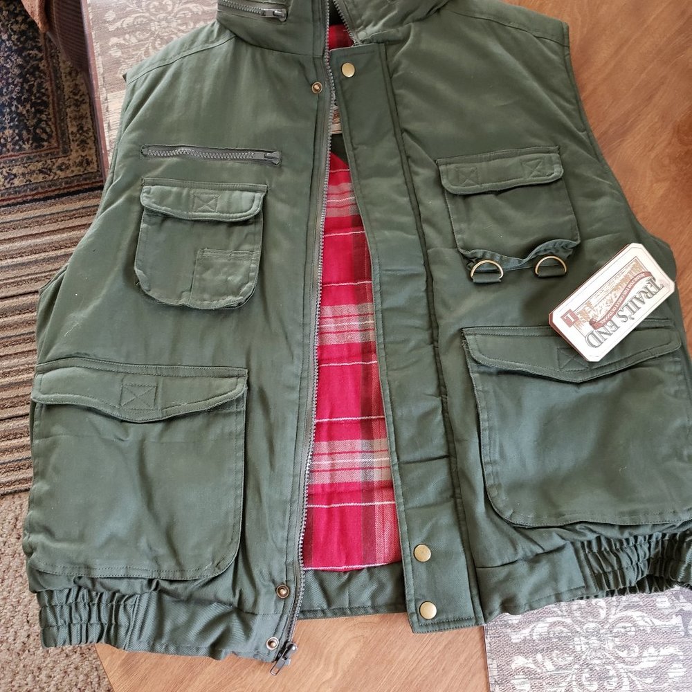 trails end fishing vest